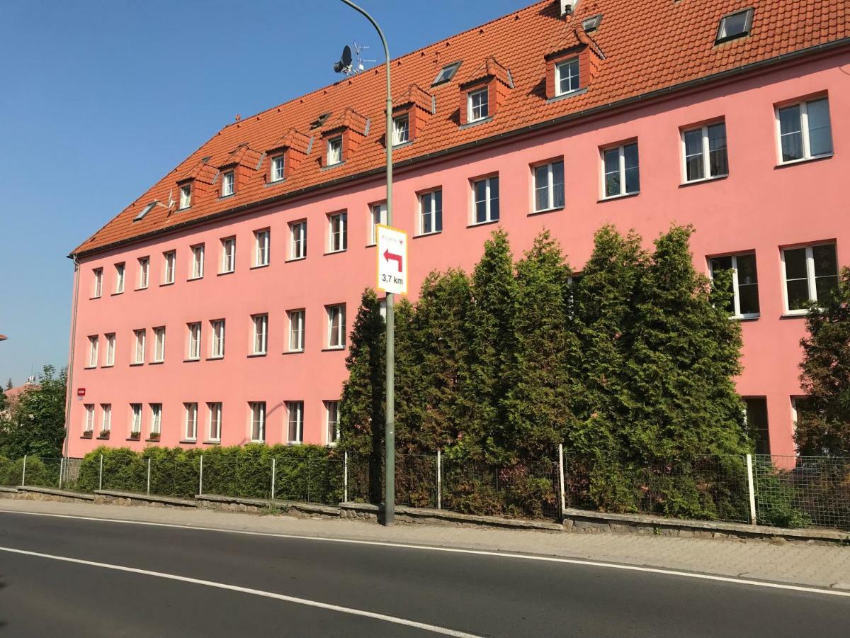 Apartman Havlickova Карлови Вари Екстериор снимка